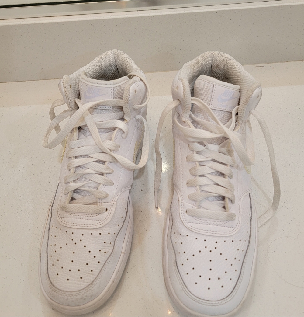 Women's Nike Court Vision Mid SneakersNike